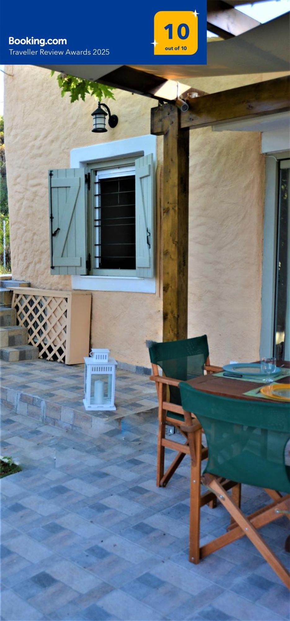 Private Beach House Irene Mare Poros Town Екстер'єр фото