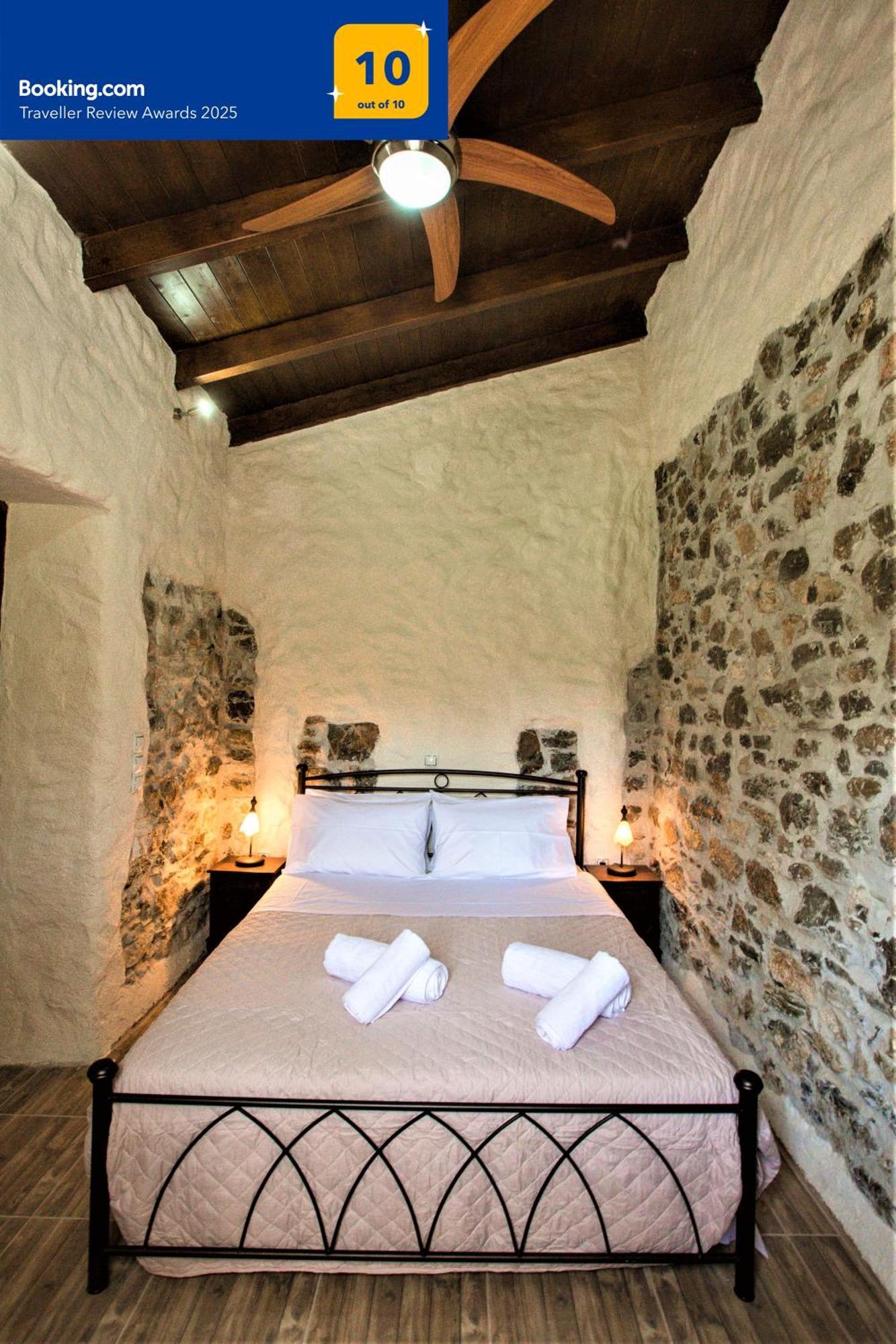 Private Beach House Irene Mare Poros Town Екстер'єр фото